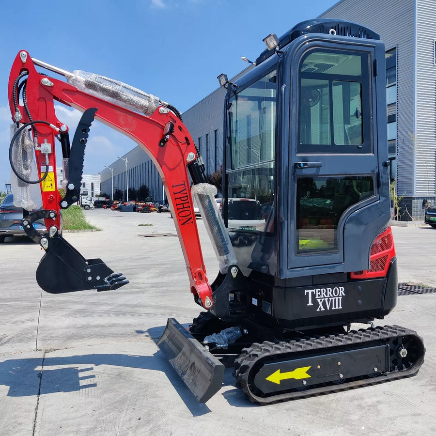 2 Ton New Mini Excavator Digger Tractor, EPA certified KUBOTA D902 Diesel Engine
