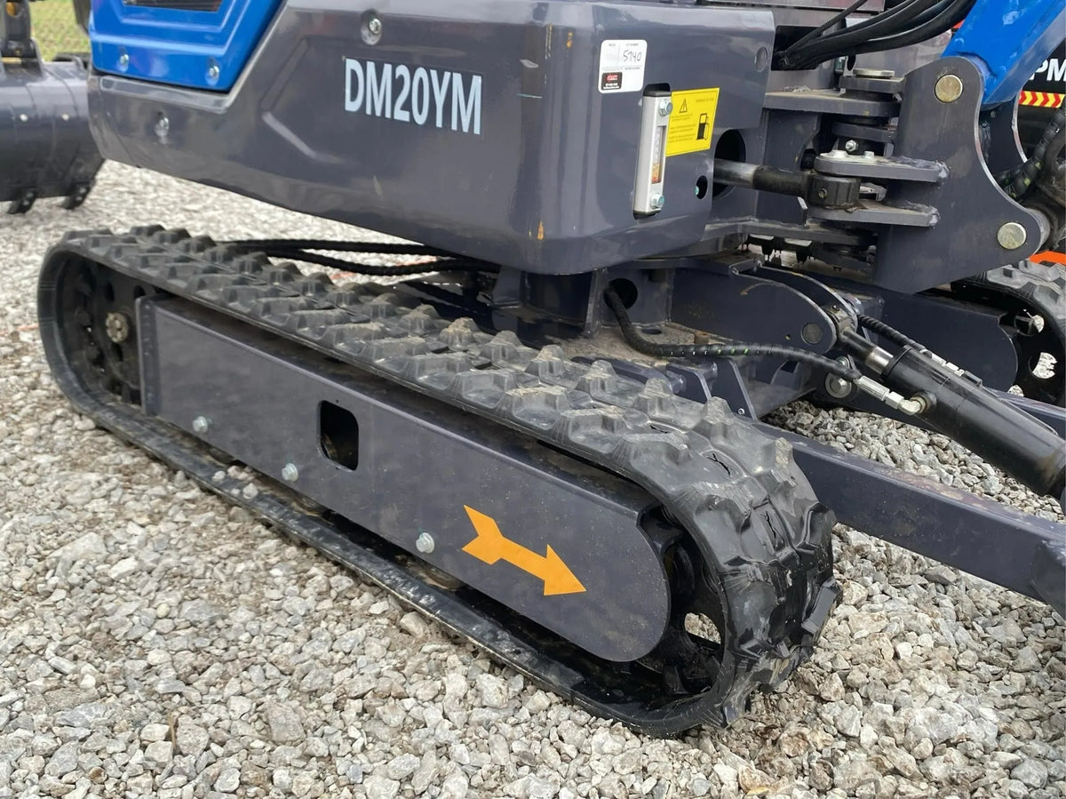 2 Ton Mini Excavator Yanmar Diesel Retractable Tracks & Pilot Control | DM20YM
