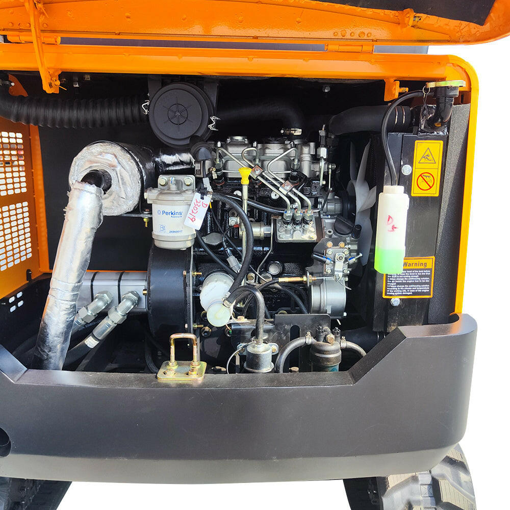3 Ton Mini Excavator Kubota D1105 24.4HP Diesel Engine | NT30