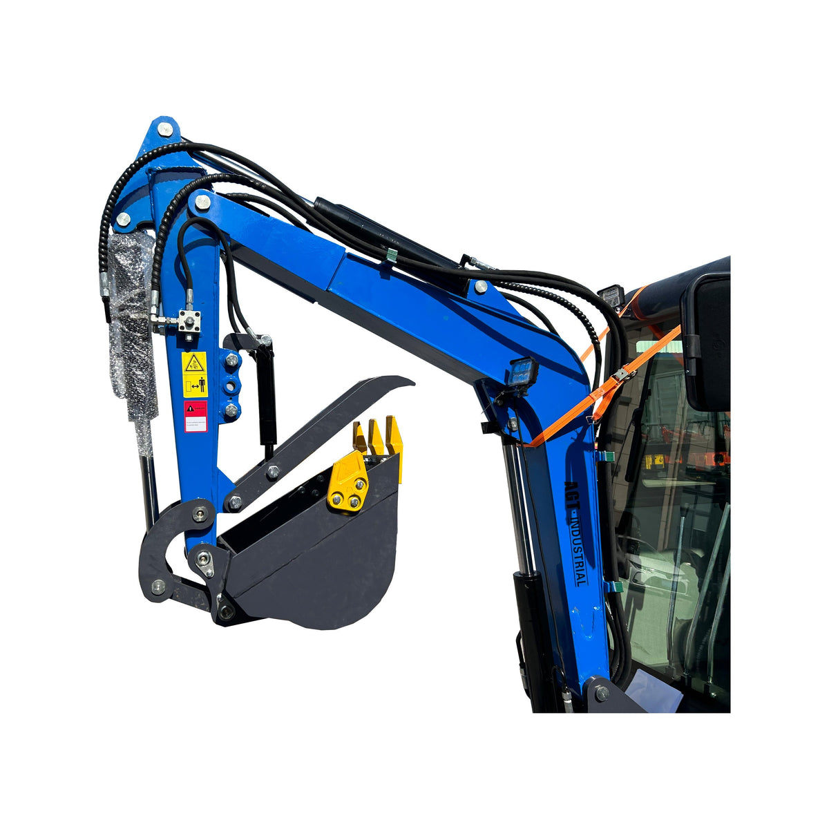2 Ton Mini Excavator Rato 28HP Enclosed Cab w/ Hydraulic Thumb | MY50R