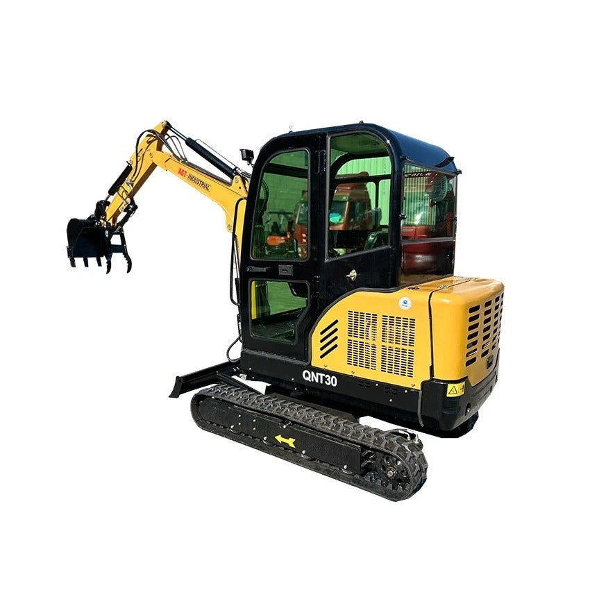 1.8 Ton Mini Excavator Kubota D902 Diesel 51" Width 7' Dig Depth w/ Thumb | QNT30