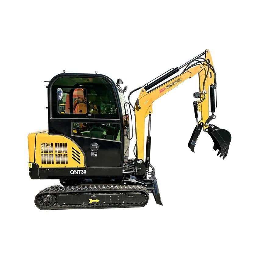 1.8 Ton Mini Excavator Kubota D902 Diesel 51" Width 7' Dig Depth w/ Thumb | QNT30