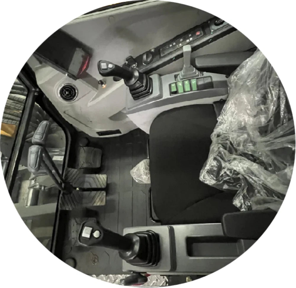 6 Ton Mini Excavator Digger Kubota Diesel Engine Hydraulic Thumb&Pilot Control