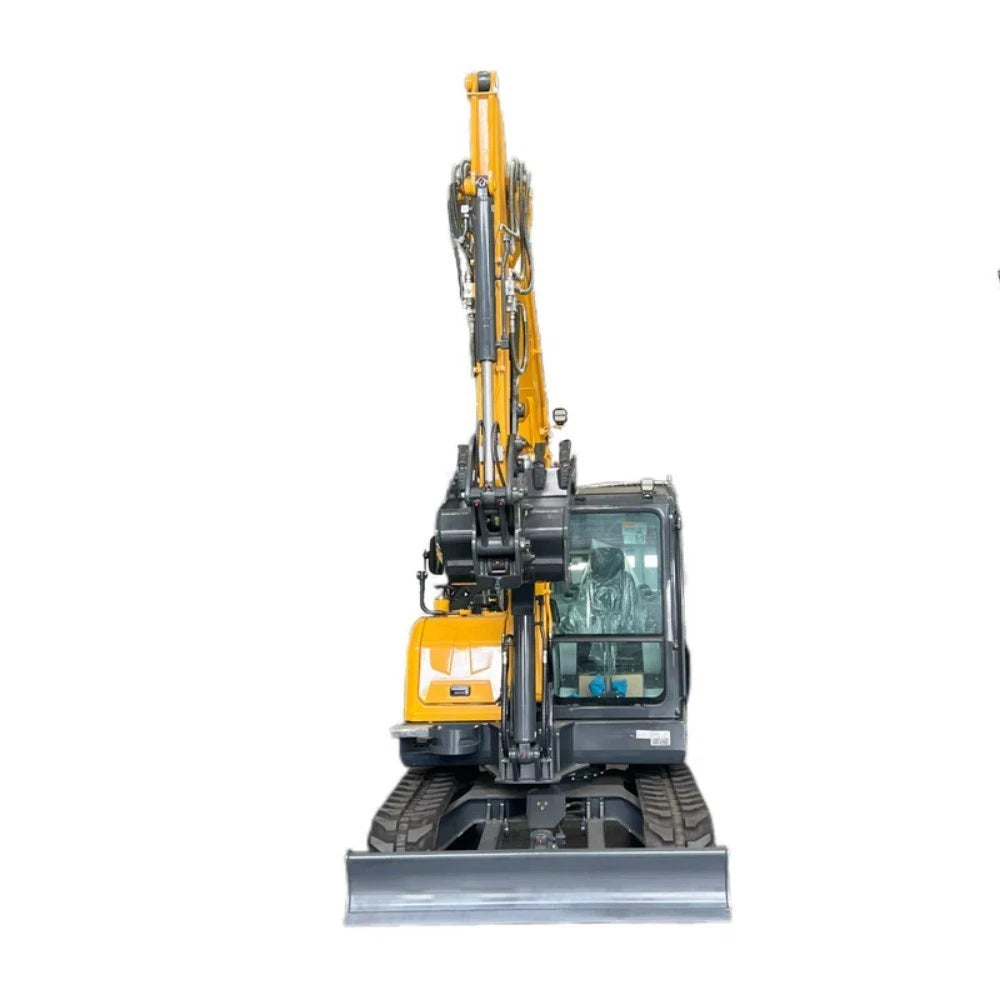 6 Ton Mini Excavator Digger Kubota Diesel Engine Hydraulic Thumb&Pilot Control