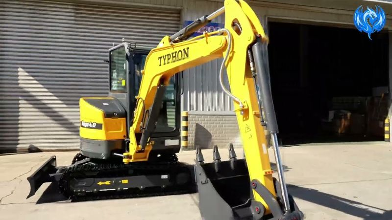 TYPHON NAGA 4.0 Mini Excavator 4 Ton 24.4HP Yanmar Diesel AC/Heat Cabin