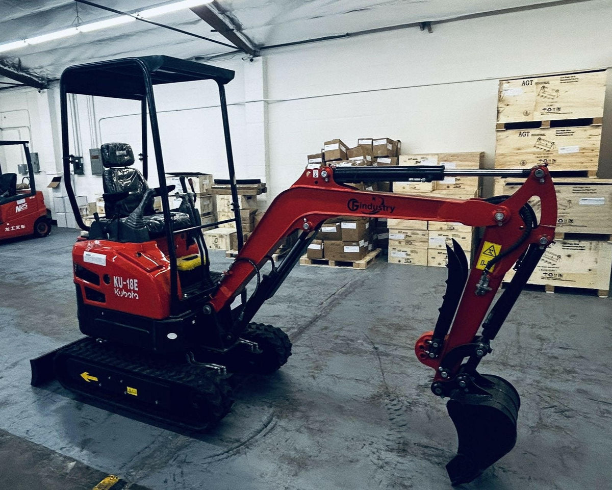 1.8 Ton Mini Excavator Kubota 13.5HP 3-Cylinder Diesel | KU18E
