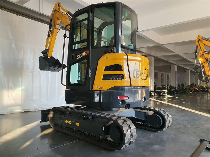 3.8 Ton Mini Excavator Yanmar 24HP Diesel 10ft Max Dig Depth w/ Swing Boom & Thumb | STE45SR